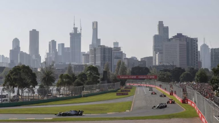 Melbourne Grand Prix, fuel efficiency standards and fake news